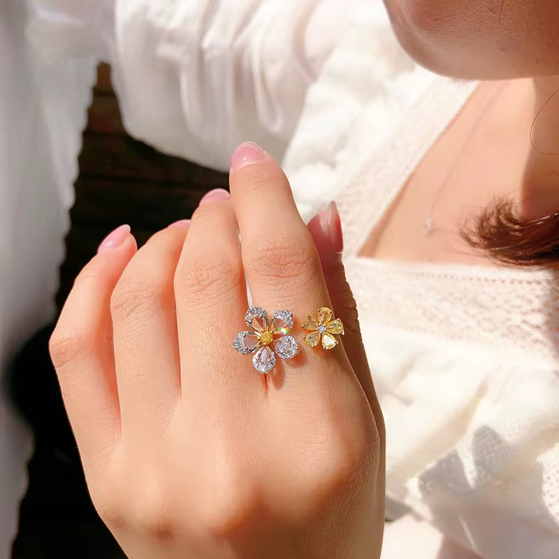 Colorful Zircon Big and Small Flower Rings for Women 2024 Delicate New Fashion Jewelry Ring Adjustable Bijoux Gifts