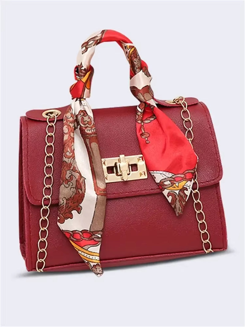 2023 New Fashion Niche Square Patterned Embossed Scarf Decoration V-Pattern Tassel Lock Chain Single Shoulder Small Square Bag