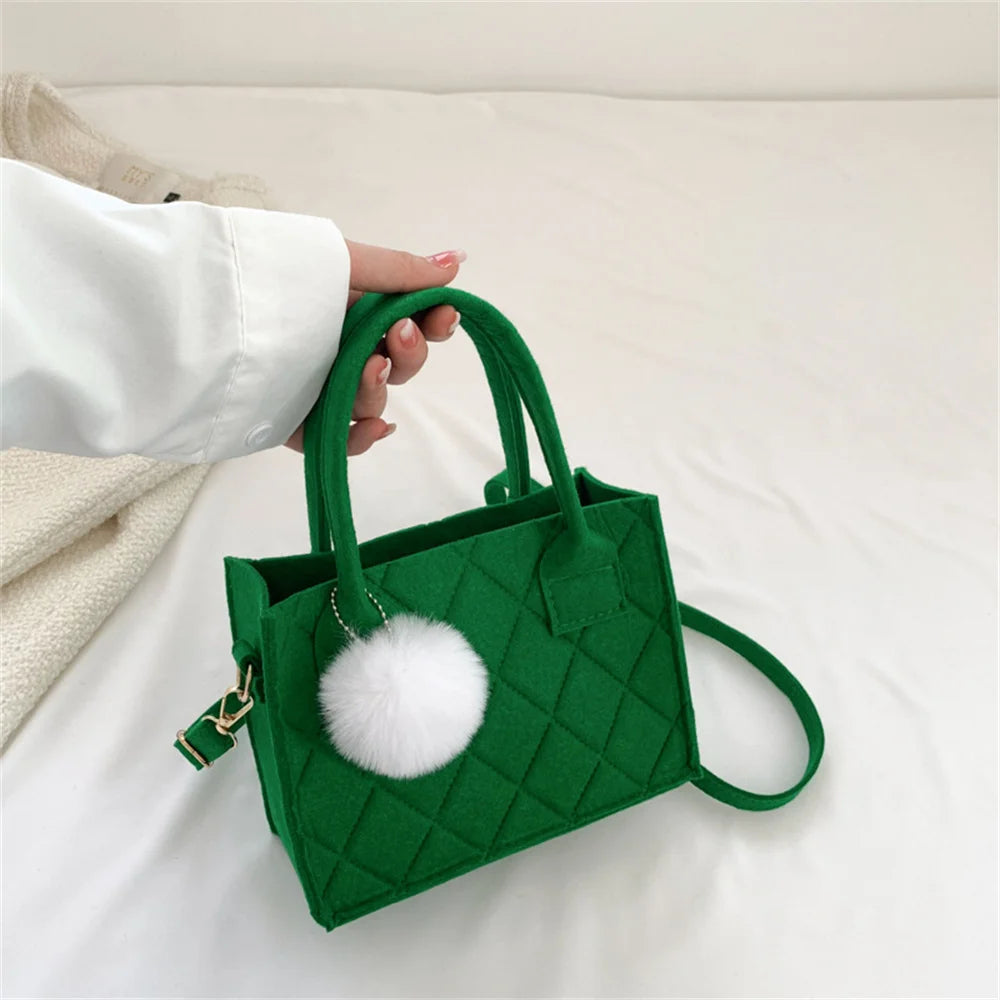 Women Small Square Bag 2023 New Simple and Versatile Casual Handbag Fashion Popular Felt Oneshoulder Messenger Bag